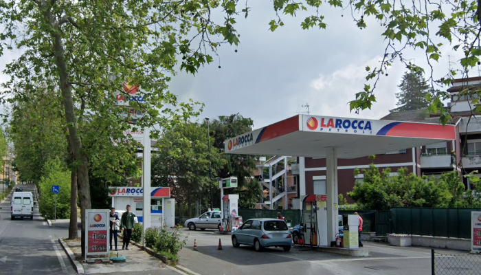 stazione la rocca petroli